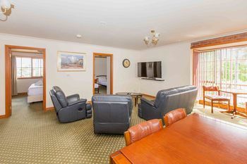 Bell Motel - Accommodation Bookings 22