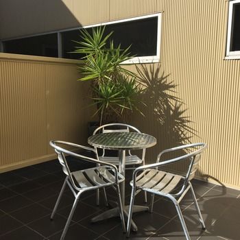 Ramada Encore Dandenong - Accommodation Bookings 16