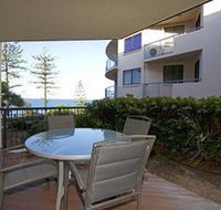 Beach Retreat Coolum - Accommodation Bookings