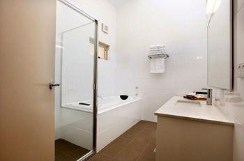 Harrigan's Irish Pub & Accommodation - Accommodation Bookings 10