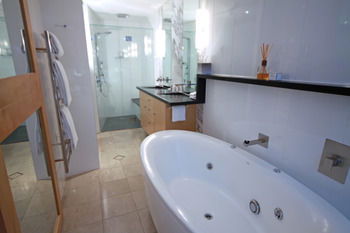 Oceans Mooloolaba - Accommodation Bookings 7