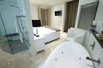 Oceans Mooloolaba - Accommodation Bookings 31