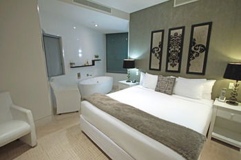 Oceans Mooloolaba - Accommodation Bookings 33