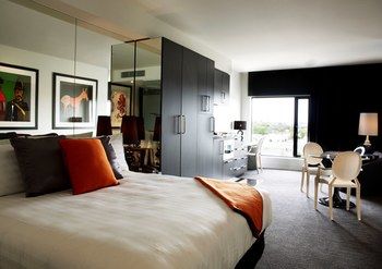 Art Series - The Cullen - Accommodation Bookings 9