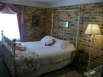 The Falls - Accommodation Bookings 19