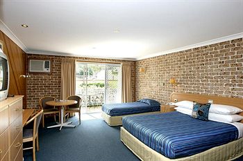 The Hermitage Motel - Accommodation Bookings 36