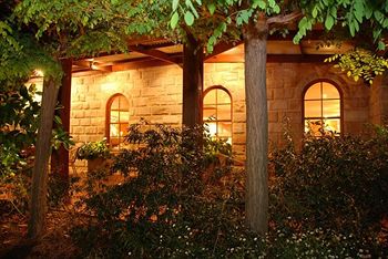 The Hermitage Motel - Accommodation Bookings 9