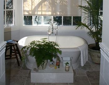 Moulton Park Estate - Accommodation Bookings 0