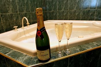 Moulton Park Estate - Accommodation Bookings 14