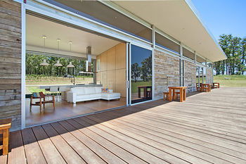 The Longhouse - Accommodation Bookings 0