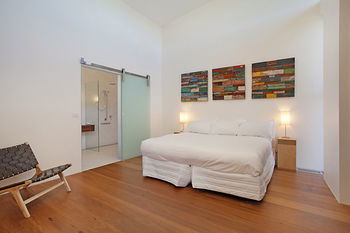 The Longhouse - Accommodation Bookings 1