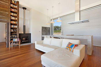 The Longhouse - Accommodation Bookings 2