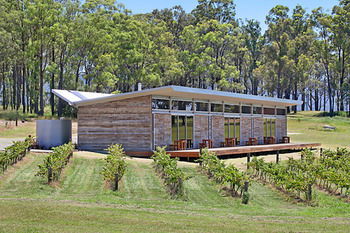 The Longhouse - Accommodation Bookings 4
