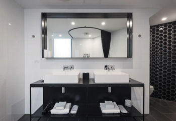 Ovolo 1888 Darling Harbour - Accommodation Bookings 13