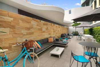 Adina Apartment Hotel Bondi Beach - Accommodation Bookings 11