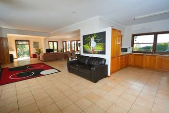 House Of Laurels - Accommodation Bookings 50