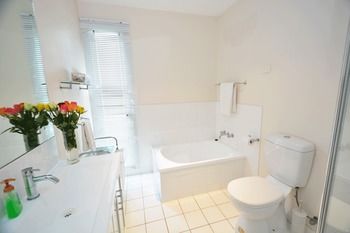 House Of Laurels - Accommodation Bookings 58