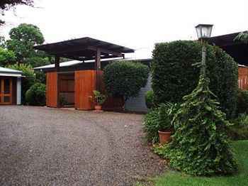 House Of Laurels - Accommodation Bookings 4