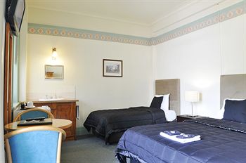 Hotel Gosford - Accommodation Bookings 19