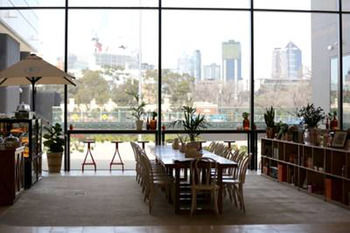 Art Series - The Larwill Studio - Accommodation Bookings 14