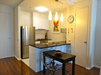 Alpha Apartments Melbourne - Accommodation Bookings 13
