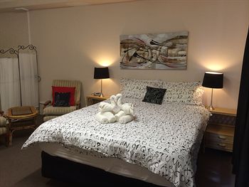 Box Hill Studios At Canterbury Gardens - Accommodation Bookings 15