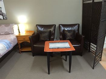 Box Hill Studios At Canterbury Gardens - Accommodation Bookings 21