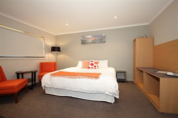 The Edgewater Bed & Breakfast - Accommodation Bookings 11