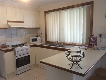 Australian Home Away @ Doncaster Andersons Creek 2 - Accommodation Bookings 7