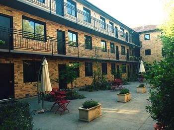 Aberlour Court - Accommodation Bookings 28