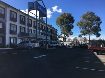 Ibis Budget Campbelltown - Accommodation Bookings 13