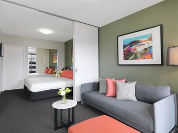 Adina Apartment Hotel Sydney Airport - Accommodation Bookings 8