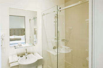 Royal Hotel Randwick - Accommodation Bookings 13