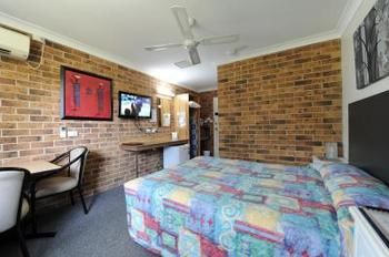 Golden Grain Motor Inn - Accommodation Bookings 1