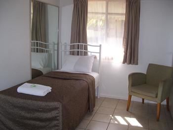 Glenwood Tourist Park & Motel - Accommodation Bookings 5
