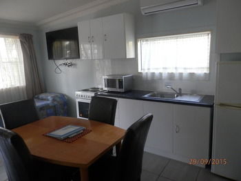 Glenwood Tourist Park & Motel - Accommodation Bookings 23
