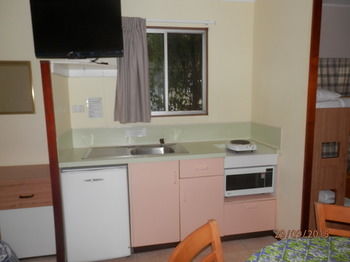 Glenwood Tourist Park & Motel - Accommodation Bookings 25