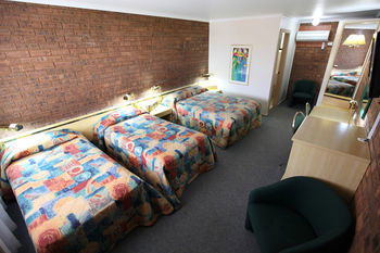 Countryman Motor Inn - Accommodation Bookings 27