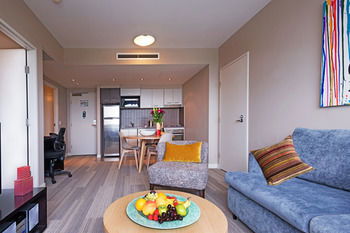 Quest Mascot Serviced Apartments - Accommodation Bookings 3