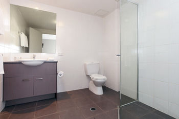 Quest Mascot Serviced Apartments - Accommodation Bookings 8