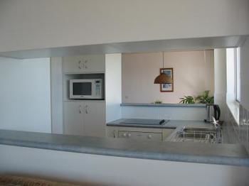Estoril On Moffat - Accommodation Bookings 5
