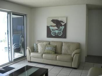 Estoril On Moffat - Accommodation Bookings 9
