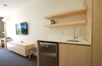 Remington Motor Inn - Accommodation Bookings 63