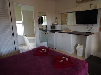 Windmill Motel - Accommodation Bookings 12