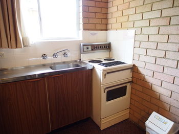 Windmill Motel - Accommodation Bookings 32