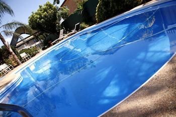 Across Country Motel And Serviced Apartments - Accommodation Bookings 0