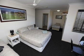 Across Country Motel And Serviced Apartments - Accommodation Bookings 14