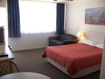 Beach Motel Woolgoolga - Accommodation Bookings 0