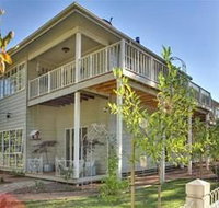 The Heart of Emerald Bed amp Breakfast - Accommodation Bookings