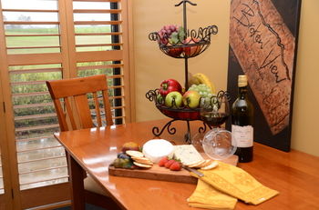 Broken View Estate - Accommodation Bookings 5